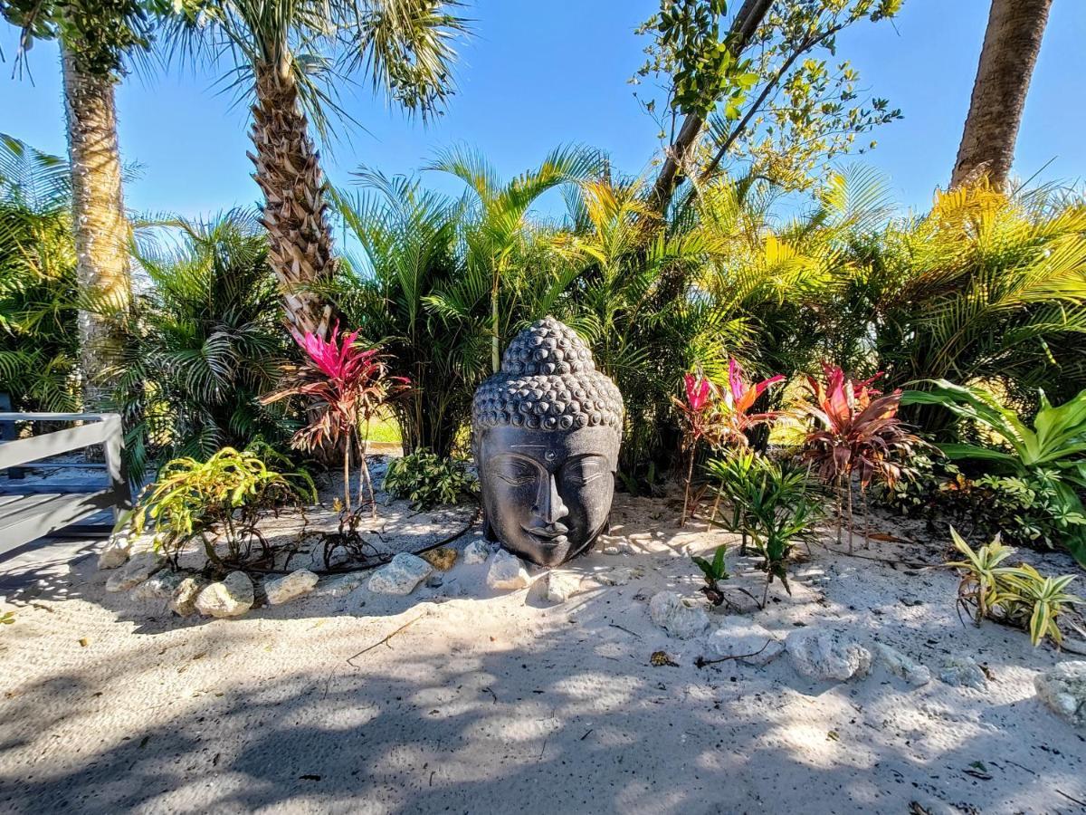 Tahitian Beach Resort Treasure Island Екстериор снимка